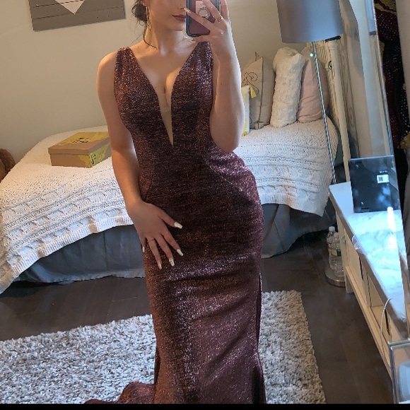 Morilee prom gown size 2-4 - Picture 3 of 3